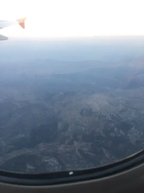 Самолет