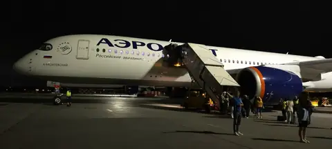 Самолет