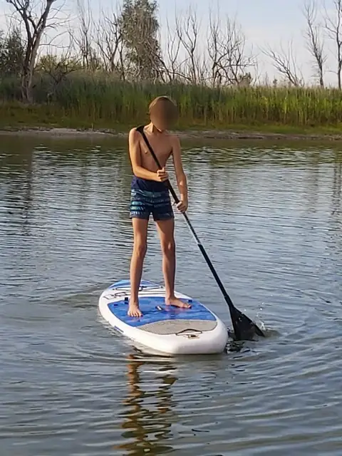 Доска на воде