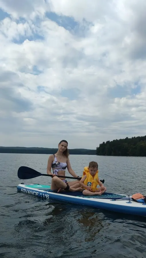 Доска на воде