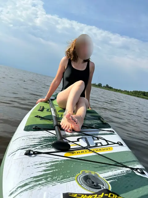 Доска на воде