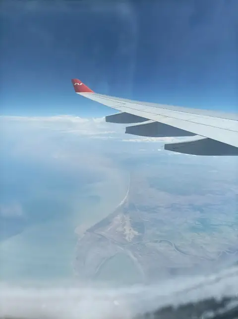 Самолет